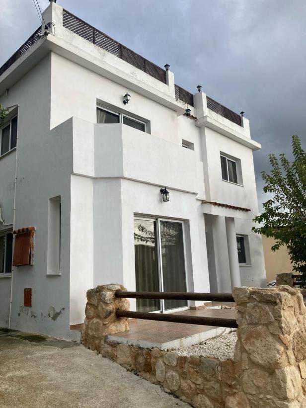 WhatsApp Image 2024-01-29 at 08.15.08_24a186a2